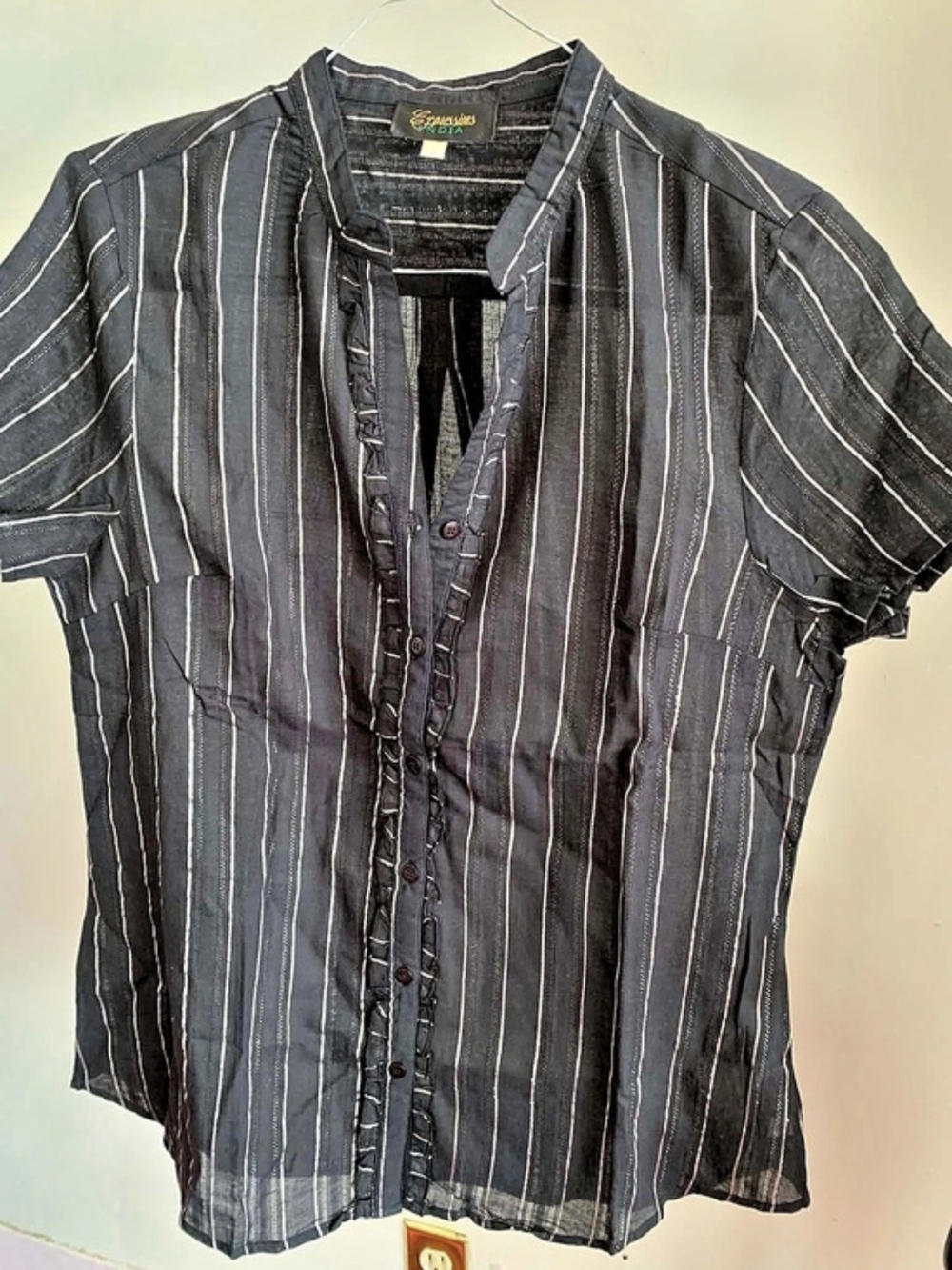 Expressions INDIA Striped Blouse in Black & White Medium